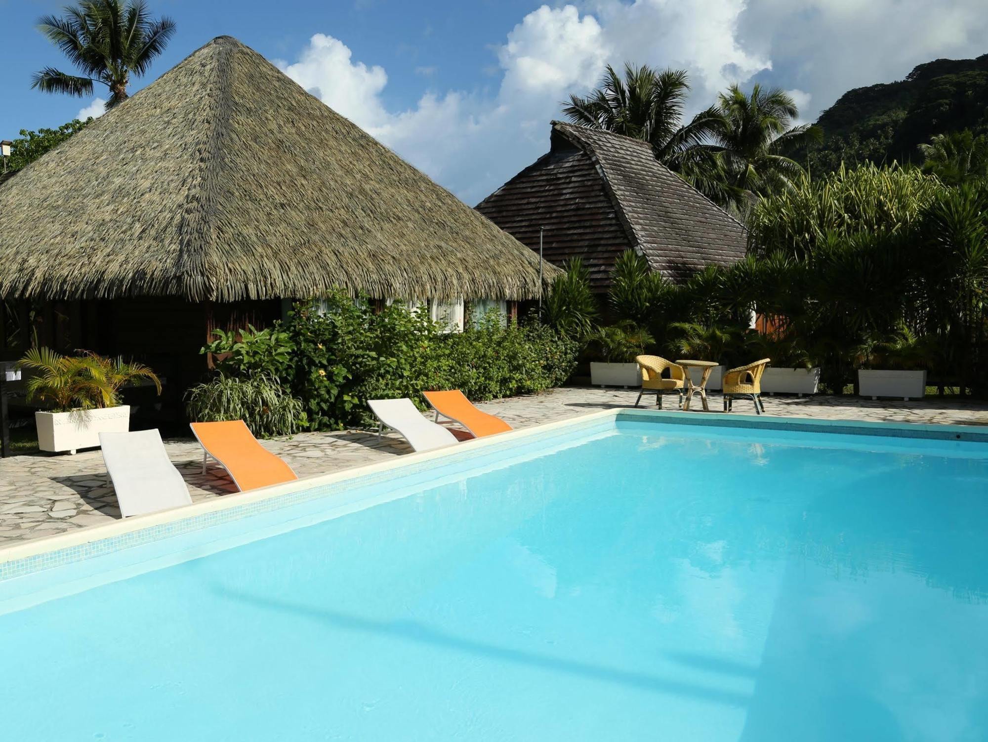 Hotel Le Mahana Parea Exterior photo